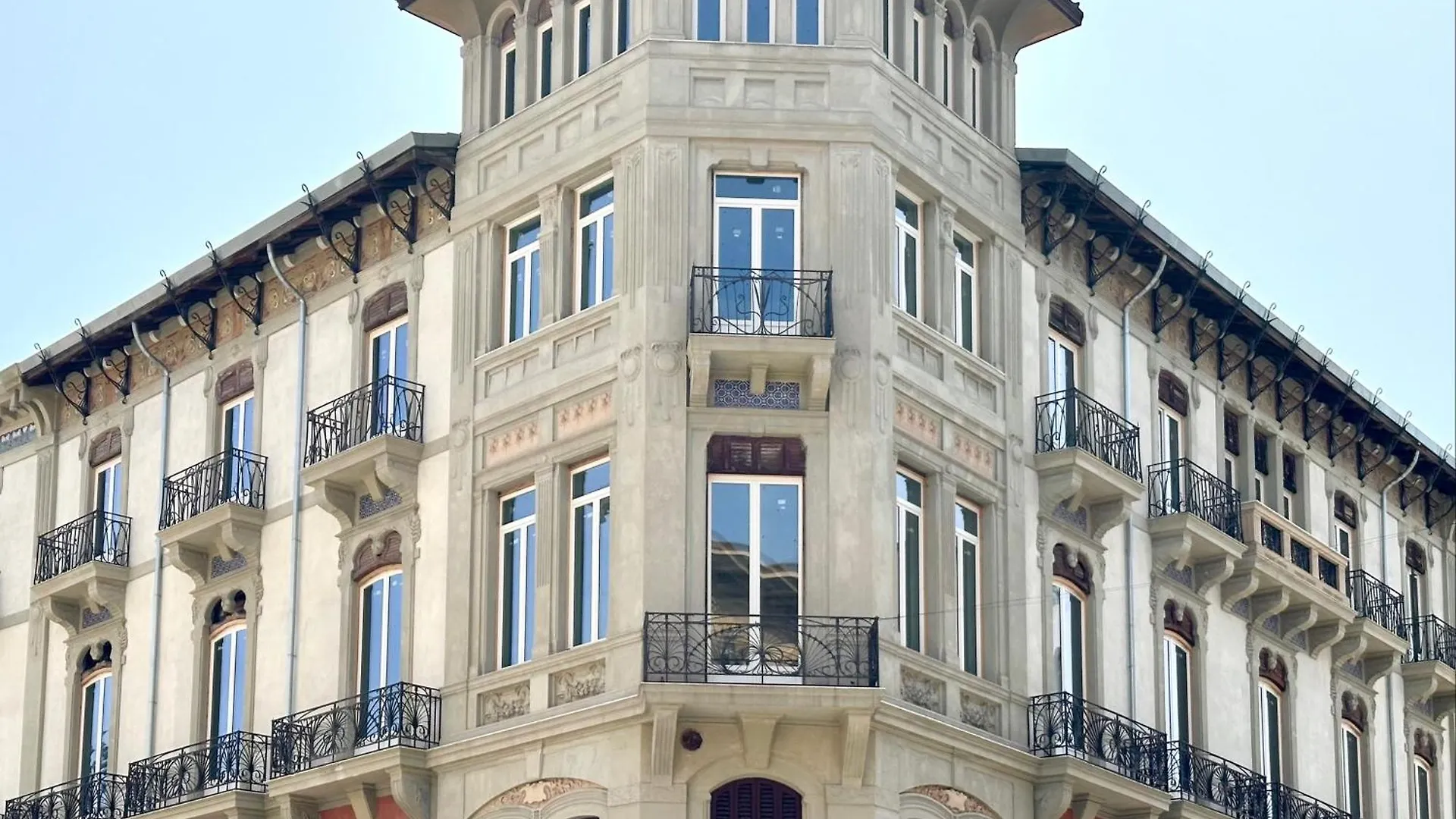 Palazzo Liberty Unique Hotel By Geocharme Palermo 4*,