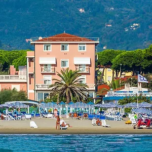 hotel-happy.it-tuscanyhotel.com/